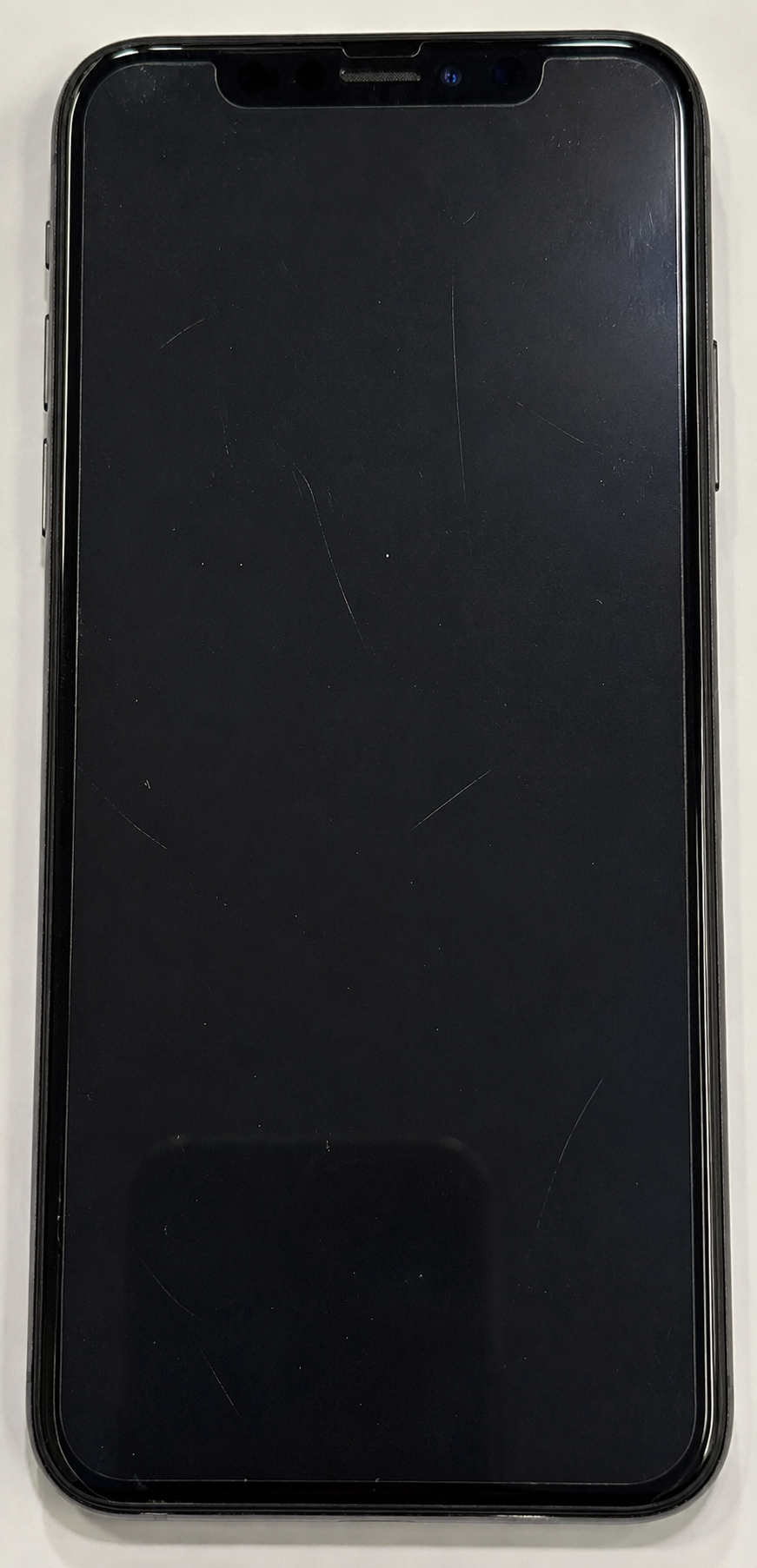 Grade B smartphone image 3